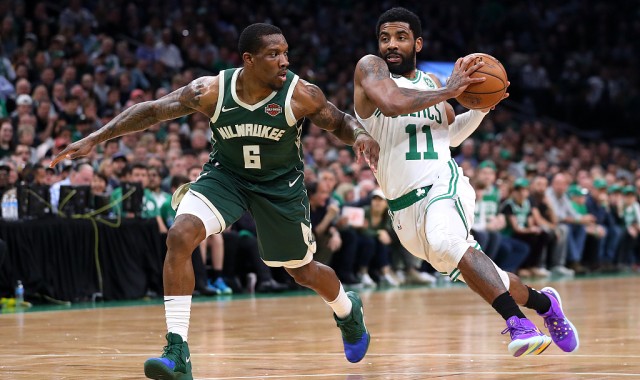  霍乐迪防守立功雄鹿险胜凯尔特人