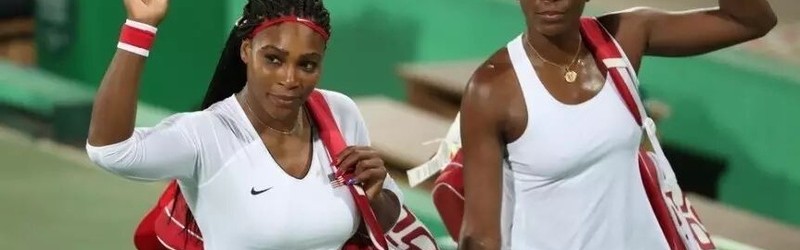  网坛姐妹花同日出战，姐姐胜妹妹上演温情德比