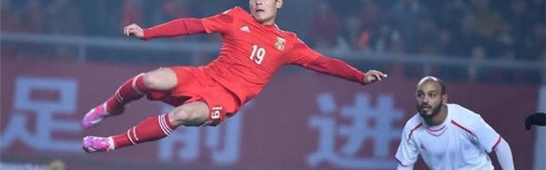  中超联赛上演进球大战，本土前锋强势崛起