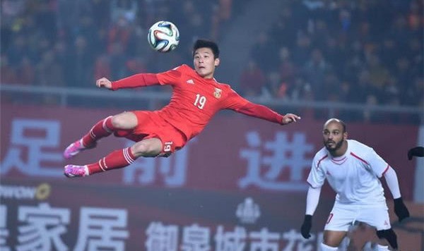  中超联赛上演进球大战，本土前锋强势崛起