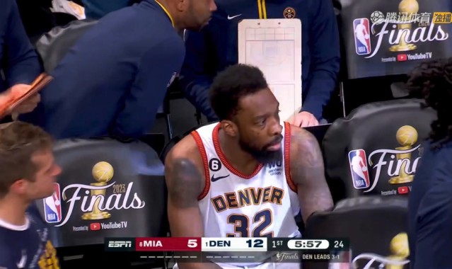  公牛拉文空中作业暴扣点燃全场