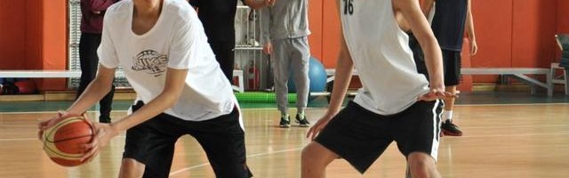  青年男篮集训备战亚洲锦标赛