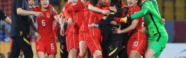  女足亚洲杯激烈角逐，中国玫瑰绽放异彩