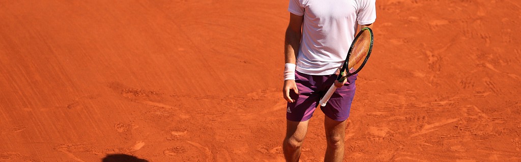  西西帕斯单反建功，雅典赛主场折桂