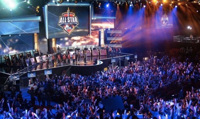  电竞赛事创新升级打造视觉盛宴