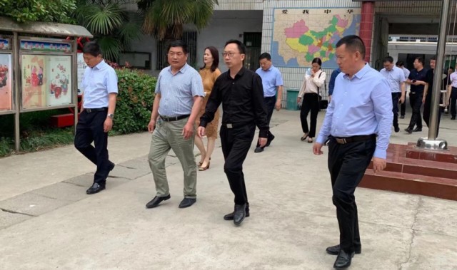  网球裁判培训强化，视频回放系统操作成必修课