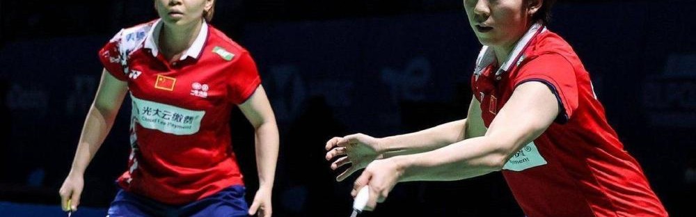  梅德韦杰夫直落三盘卫冕成功