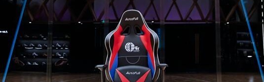  电竞联名款发布，时尚与竞技碰撞擦出火花