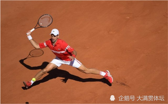  西西帕斯年终总决赛惊艳亮相