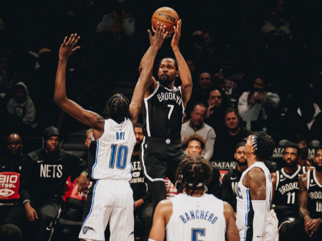  三分雨倾盆而下刷新单场纪录