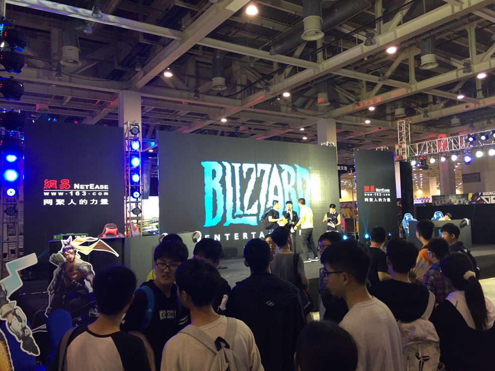  电竞女子战队崛起展现巾帼风采  